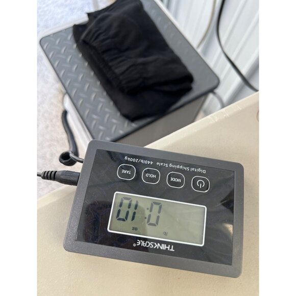 Susan Graver Pure Regular Linen Blend Crop Pants w/Lace Inset Women XS Black NEW - Picture 7 of 7